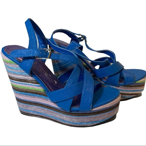Kiss &Tell blue Striped platform shoes Size 7.5 - Picture 5 of 10